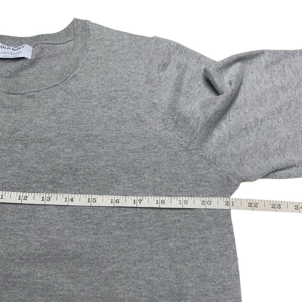 Old Navy Heather Gray Pullover Sweater - Picture 4 of 6